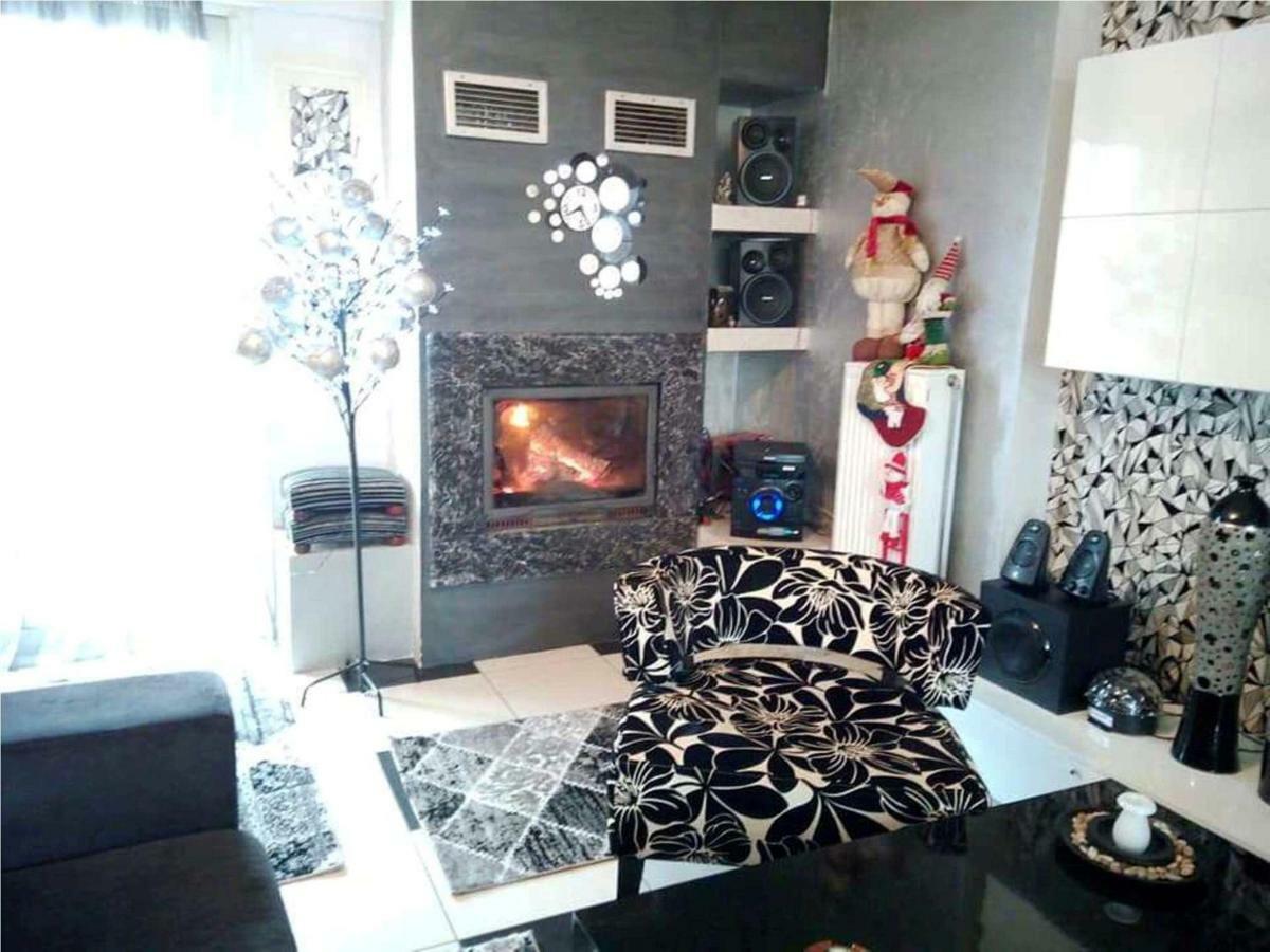 Appartamento Greek Hospitality 2 Atene Esterno foto