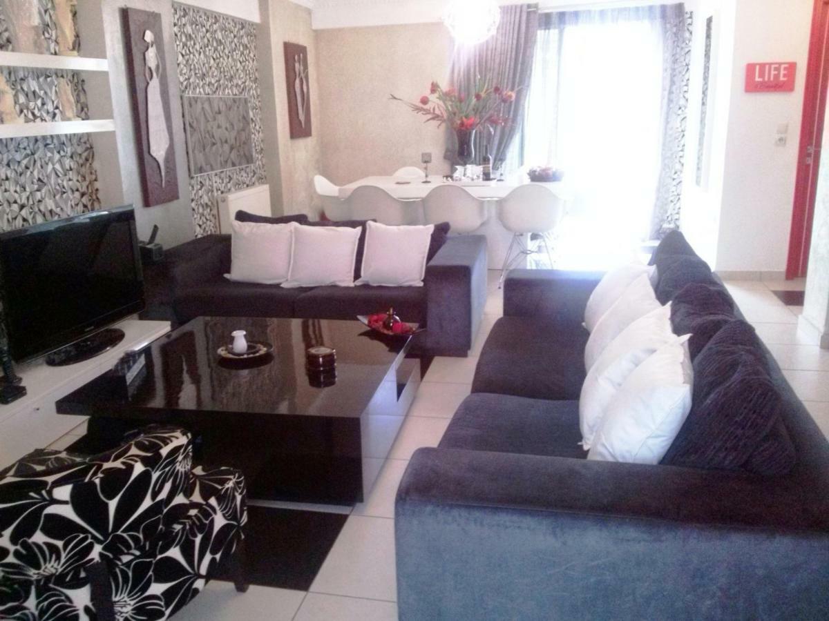 Appartamento Greek Hospitality 2 Atene Esterno foto