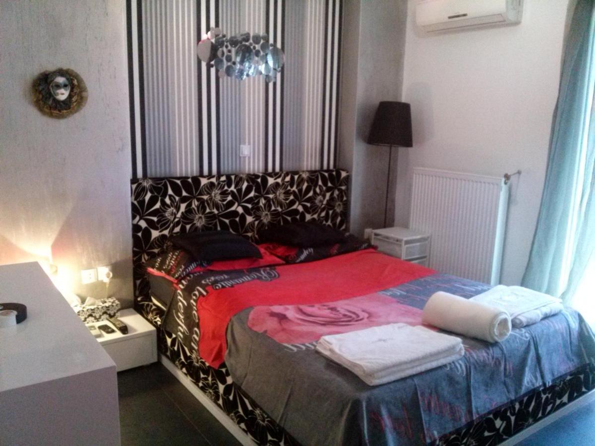 Appartamento Greek Hospitality 2 Atene Esterno foto
